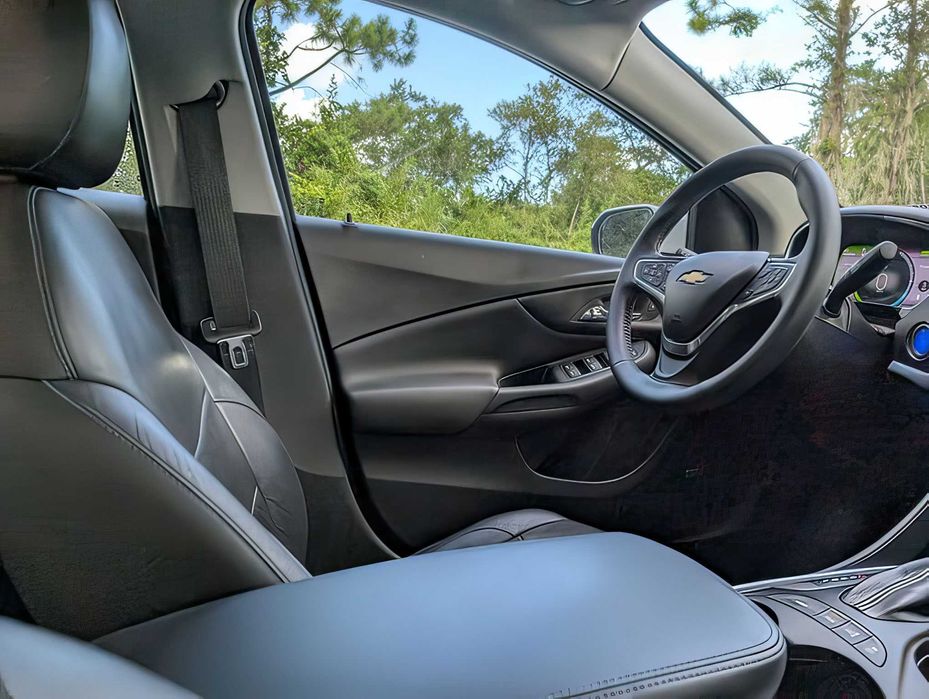 Chevrolet Volt      2019