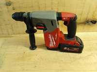 Milwaukee M18FHX +8ah młotowiertarka