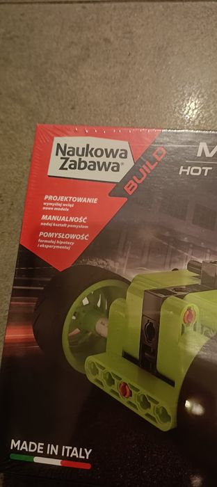 Laboratorium mechaniki, Hot Rod i Race Truck, wiek 8+