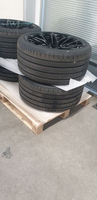 Jantes originais modelo M com pneus para BMW M2 (G87)