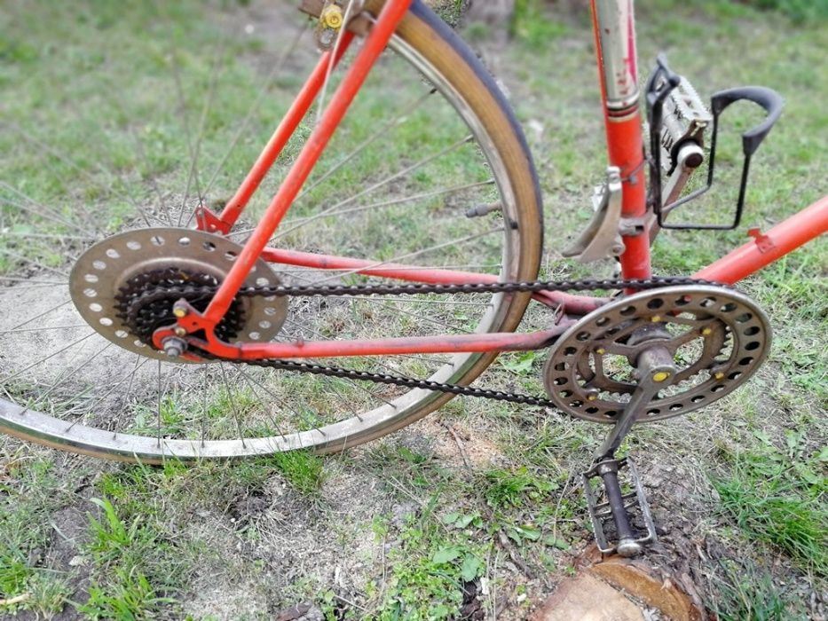 Rower Kolarzówka szosówka czerwony rama 57cm