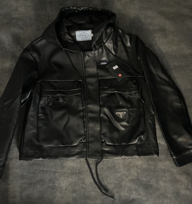 Куртка шкіряна Prada