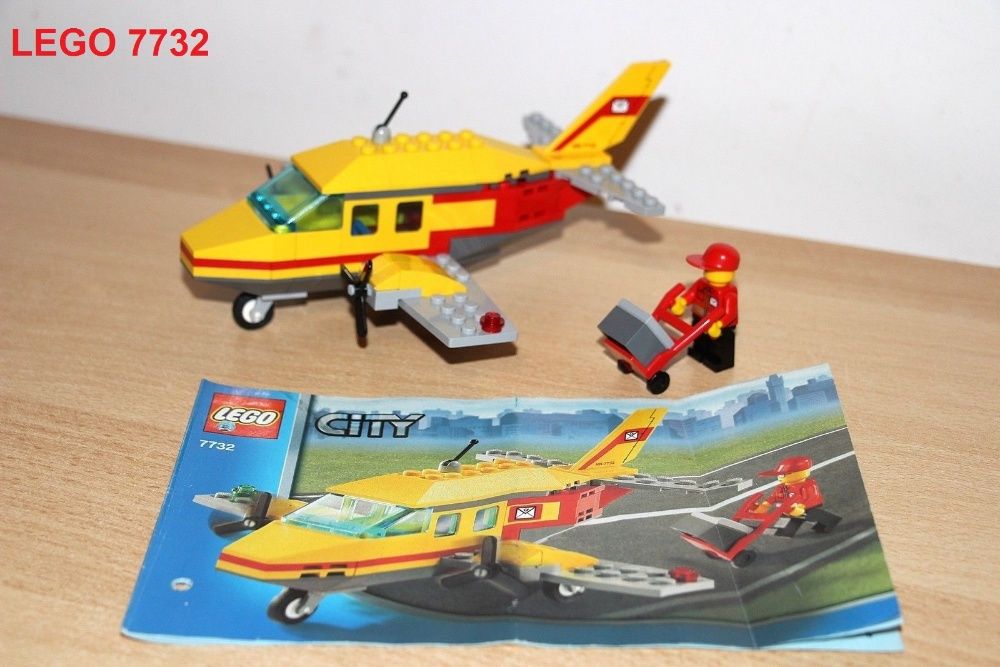 LEGO City (5 Sets): 60104; 60017; 8402; 3181; 7732