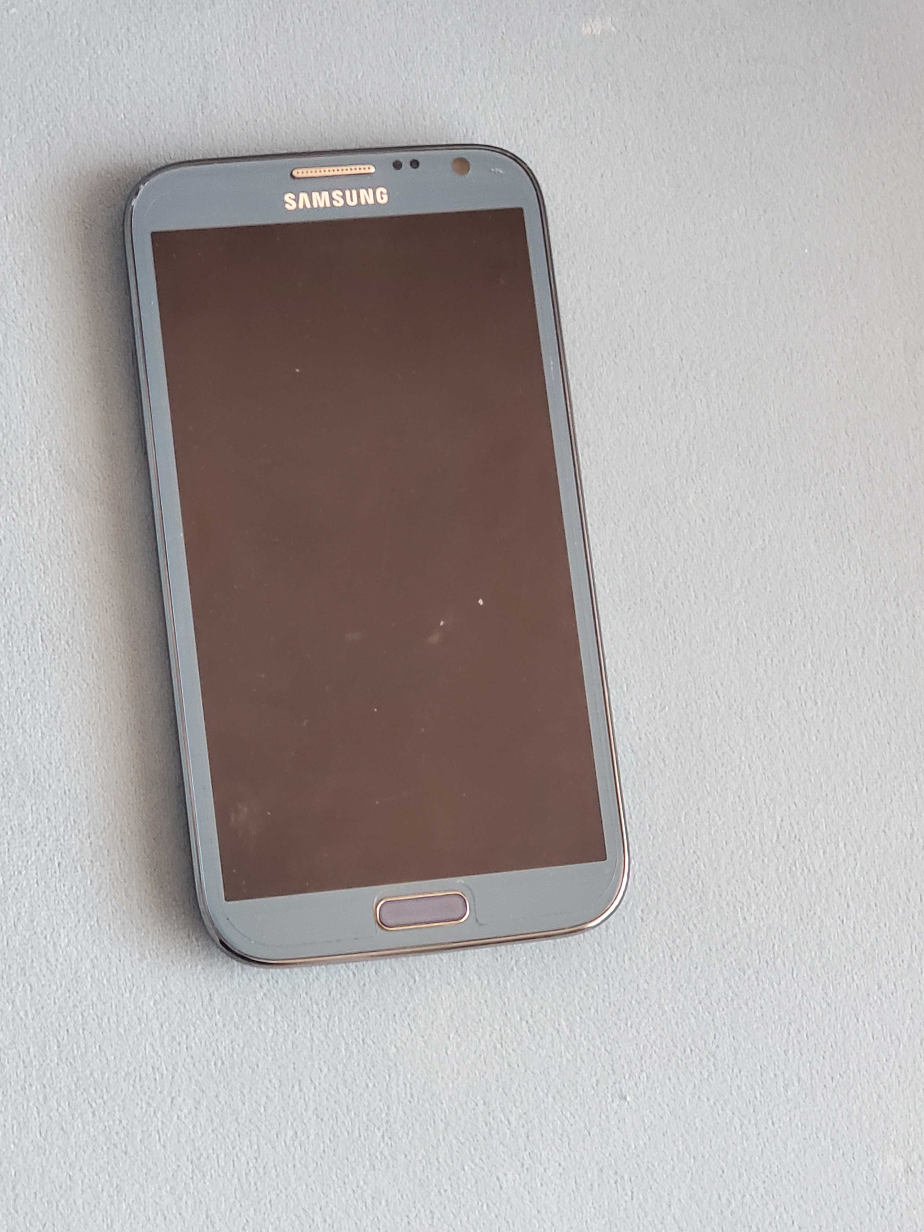 Samsung Galaxy Note II GT-N7100 на запчастини чи у користування