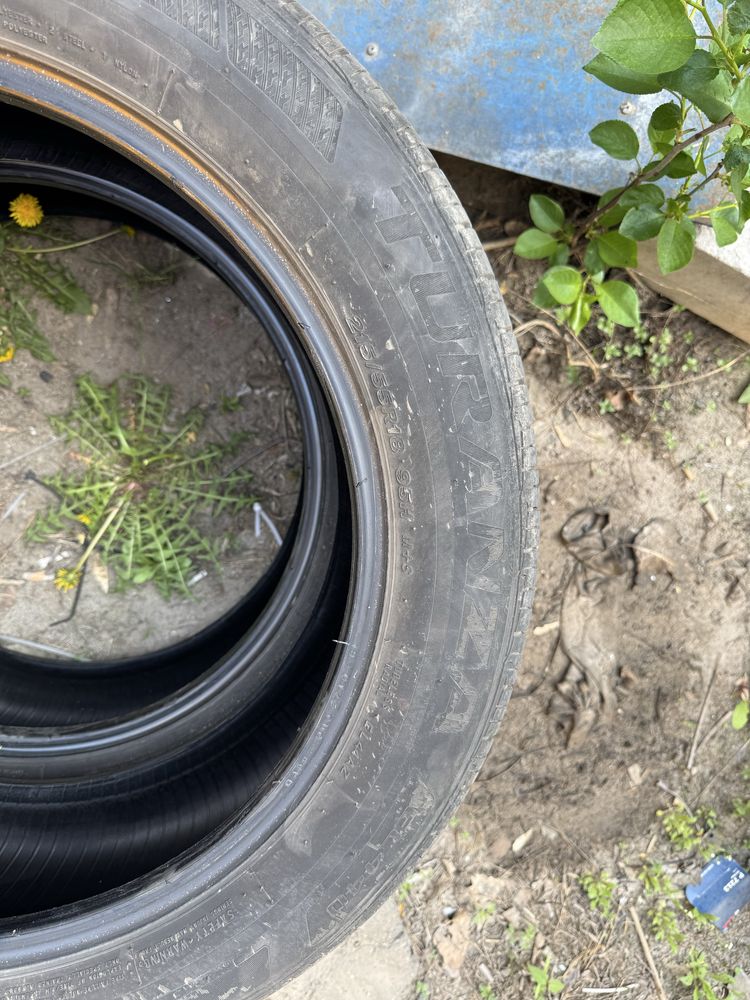 Літня резина, 2 шини Bridgestone Turanza 215/55 r18, 2021 рік, є латки