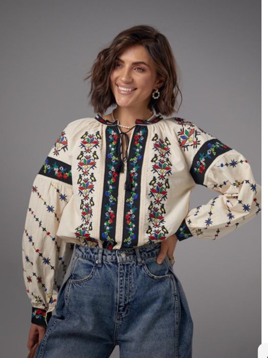 Вишиванка жіноча