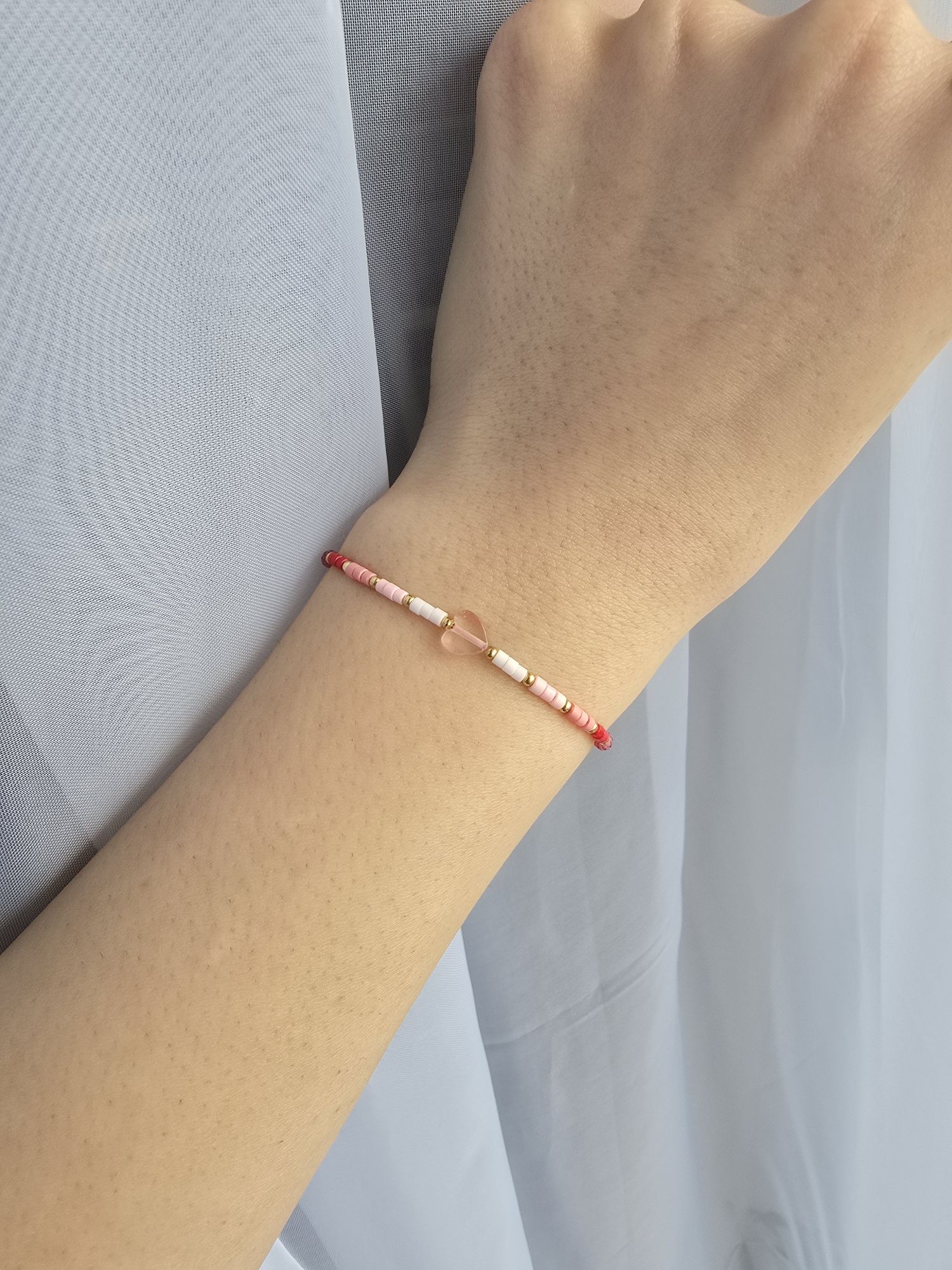 Bransoletka handmade z serduszkiem