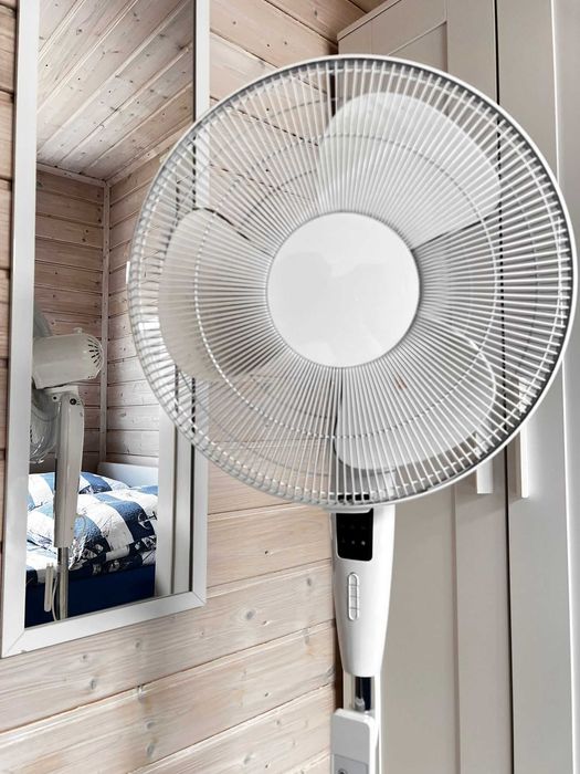 Wiatrak WENTYLATOR Obrotowy Na PILOTA Super STAN Jak NOWY Polecam