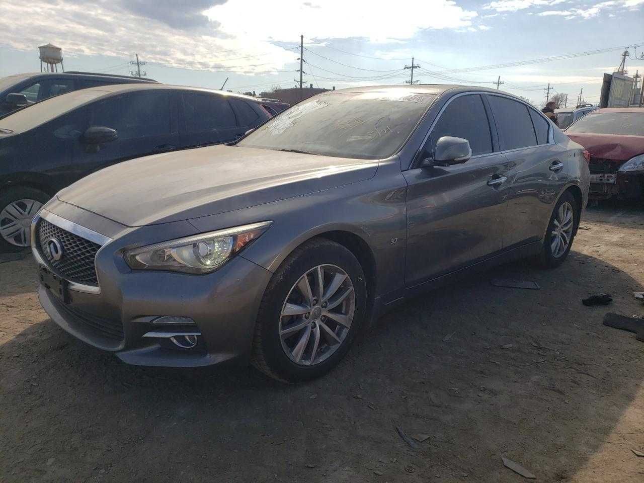 Infiniti Q50 Base 2015