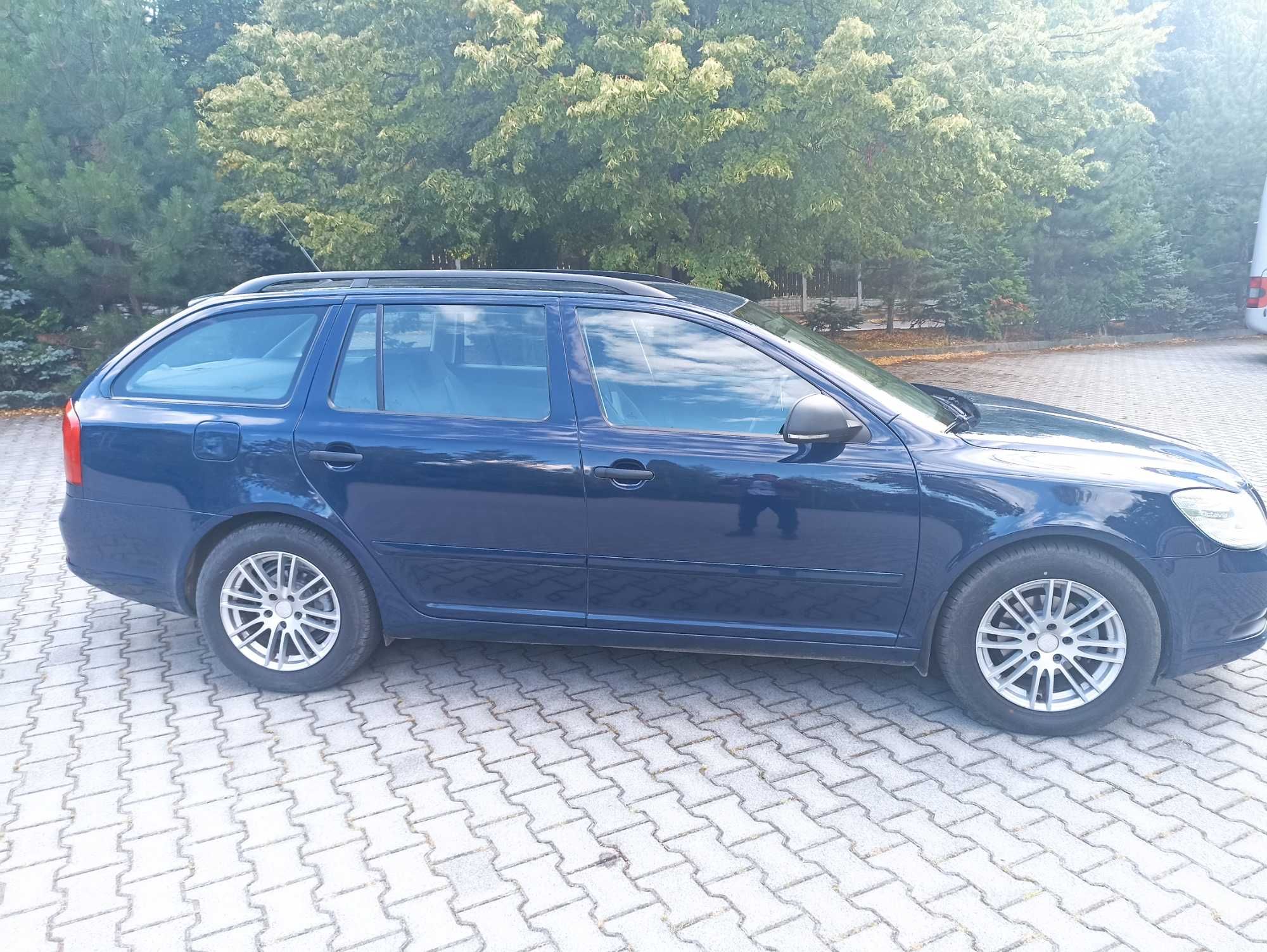 Skoda Octavia II 1.6 garażowana