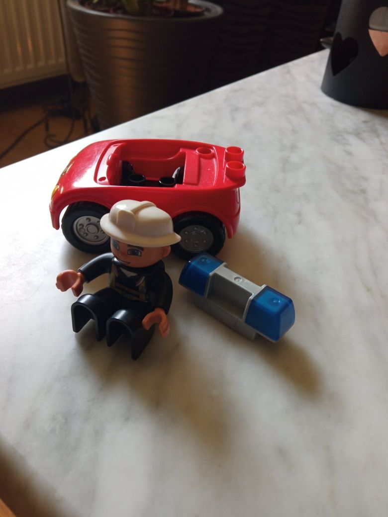 Lego Duplo auto straż pożarna