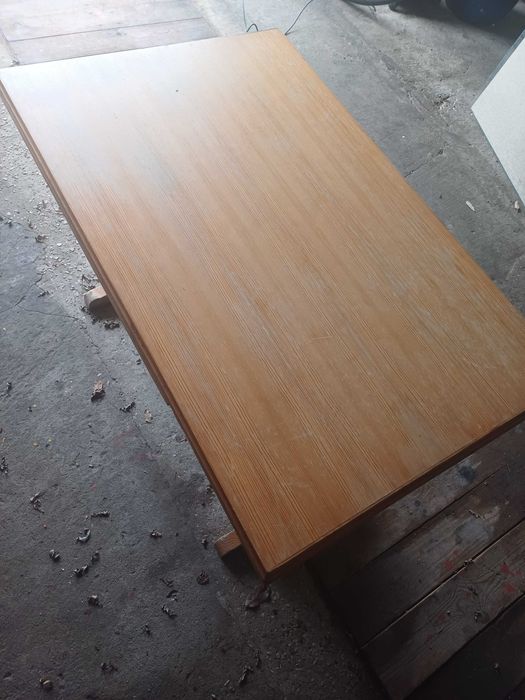 Stół kuchenny rozkładany