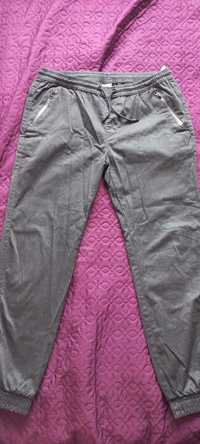 Jeans joggery męskie r. 34