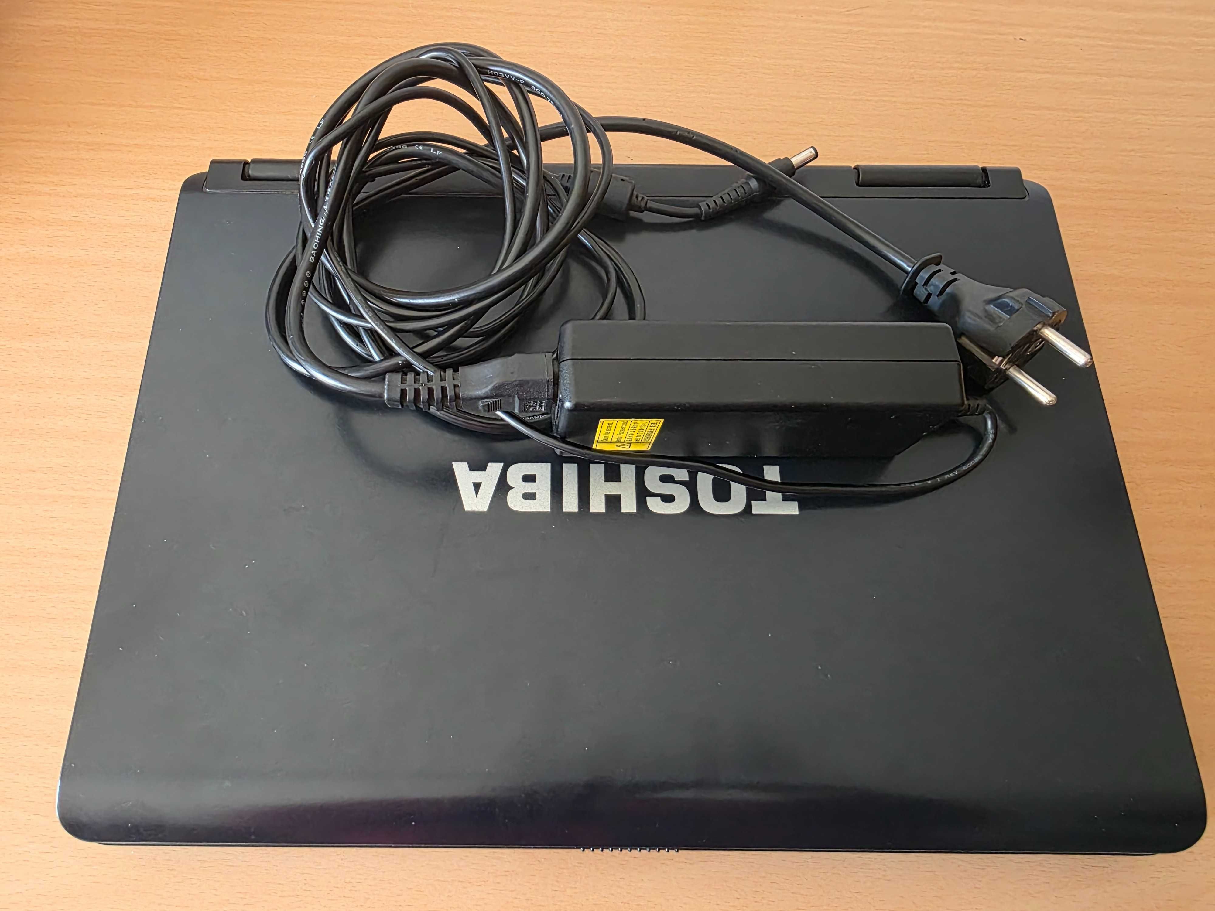 PC Portátil Toshiba Satellite e-Escola