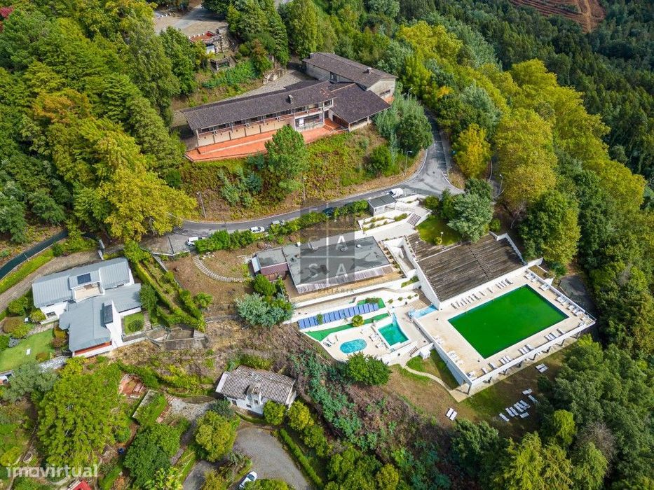 Estalagem no Emblemático Parque de La-Salette