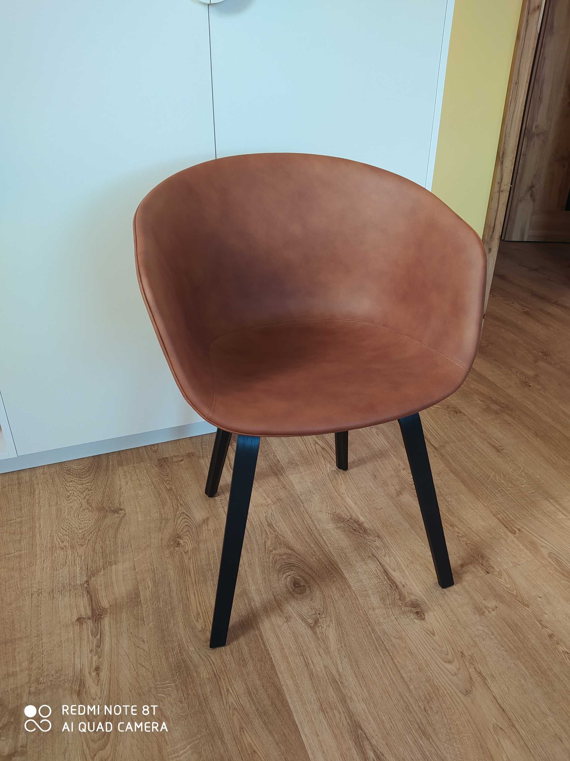Krzesło AAC 23 Hay, Muuto, & tradition