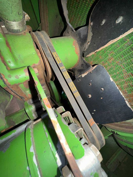 Є відеоогляд . Комбайн John deere 1065 Джон дір з кондиціонером.