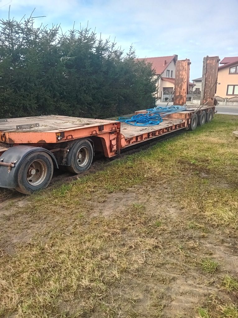 Przyczepa niskopodwoziowa dmc 50T zarejestrowana