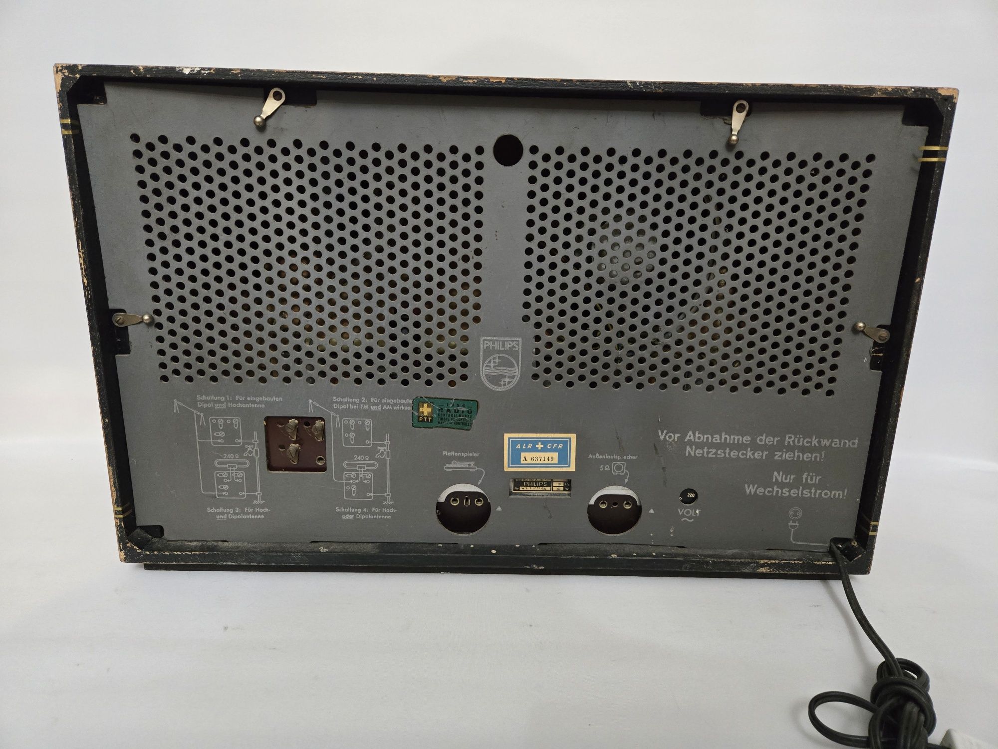 Rádio antigo reparado Philips