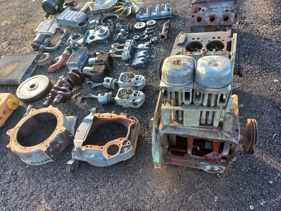 Części silnik DEUTZ F2L912,F3L1011,blok,głowica,wał,miska olejowa,korbowód,tłok,wałek rozrządu,koło,cylinder,04174029K2,02108967R,