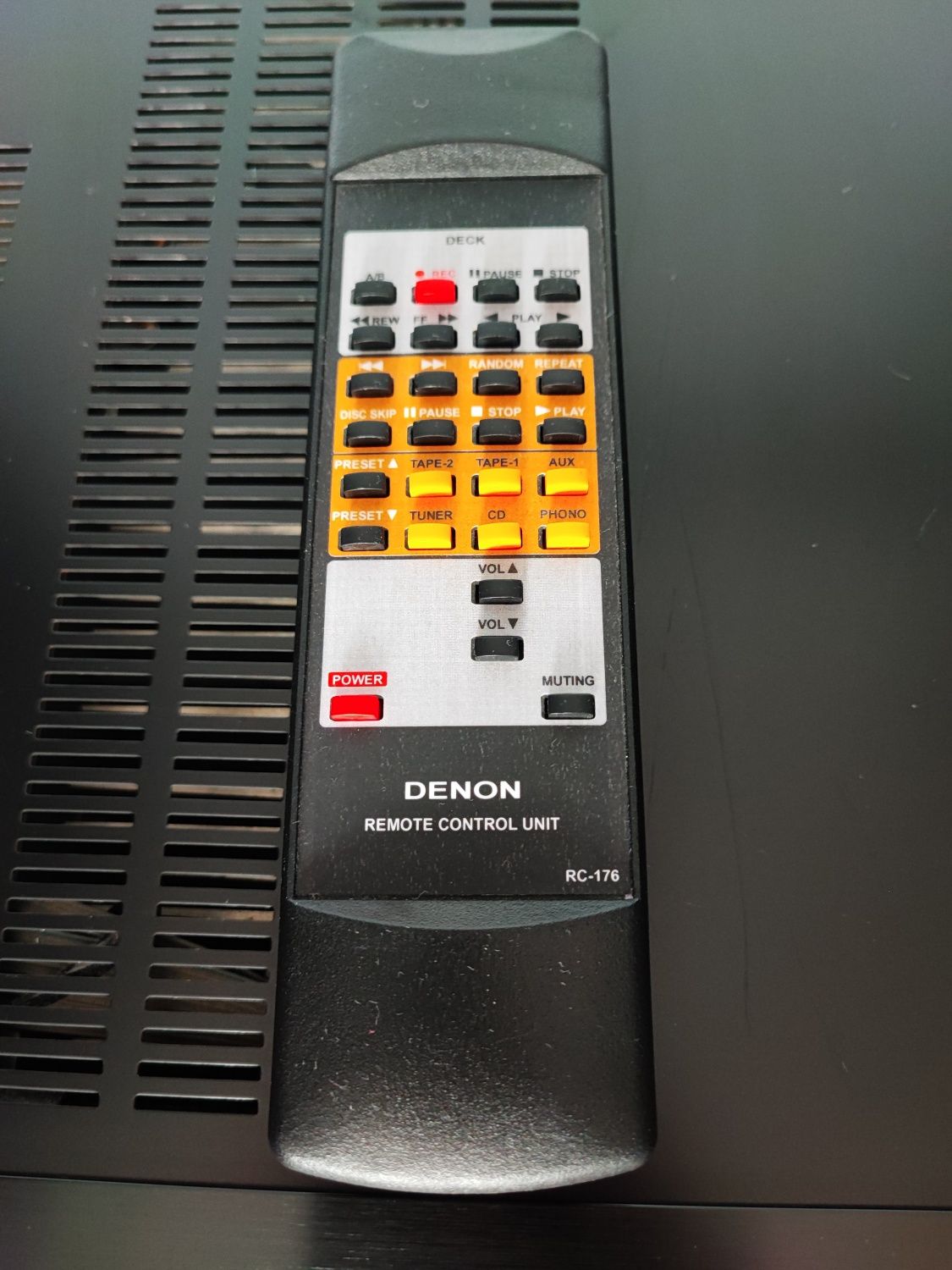 Denon PMA 1315R wzmacniacz stereo pilot w zestawie