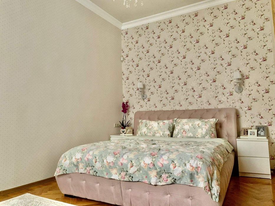 Сдам свою 3х комн. кв-ру  в центре города