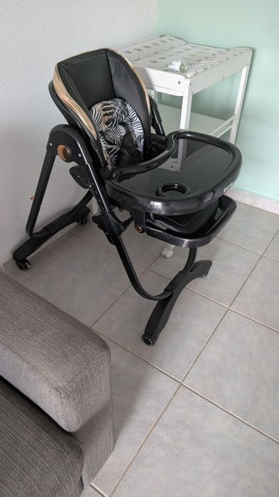 Cadeira criança - de comer