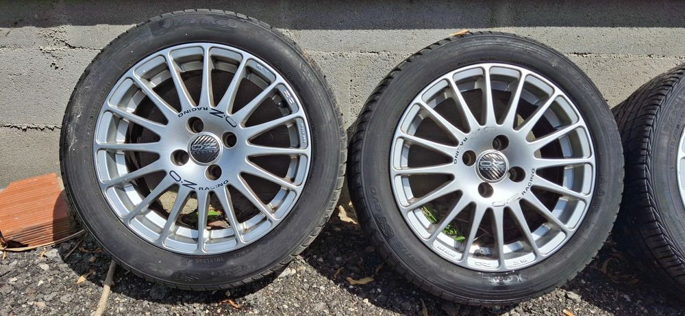 Jantes + Pneus: OZ Racing Superturismo WRC 15" (Race White)