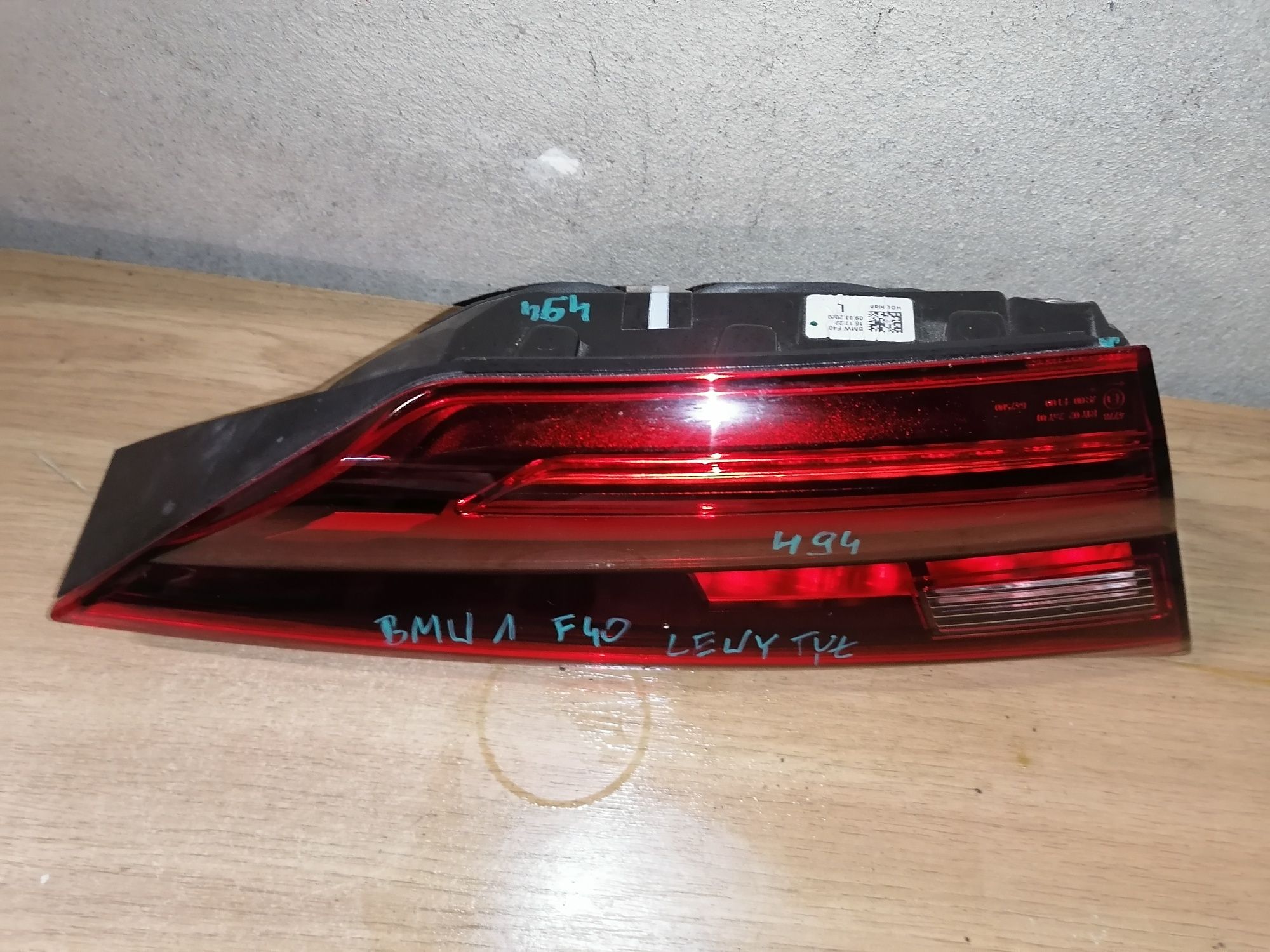 BMW 1 F40 Lampa led tył lewa w klape bagażnika