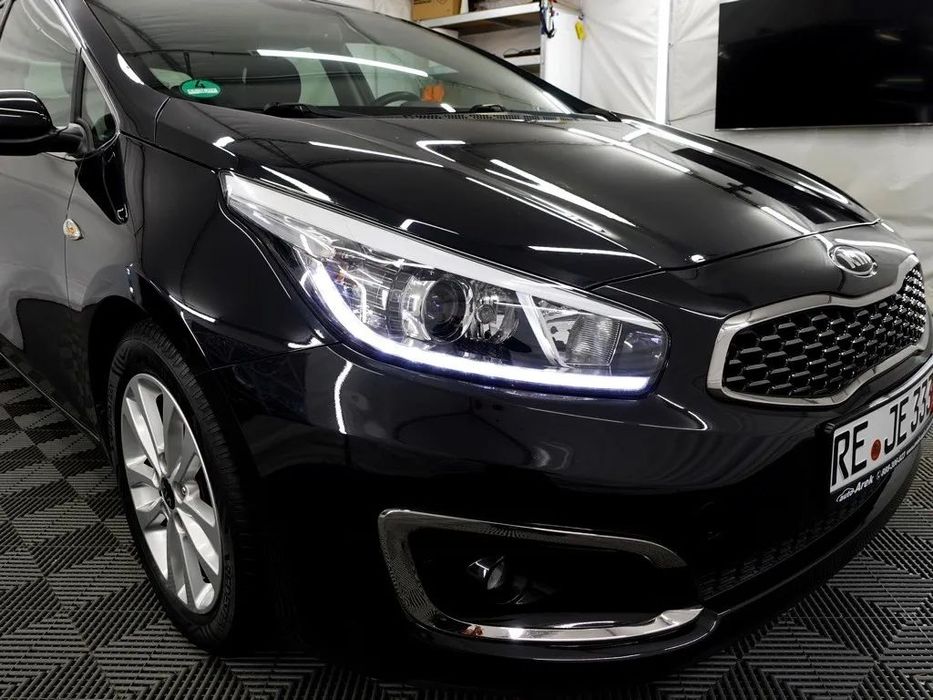 Kia Ceed Tylko 75oookm 1.6 benzyna Bogata wersja Bardzo zadbany z Niemiec