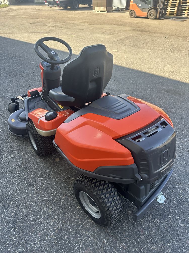 Profesjonalny traktorek kosiarka HUSQVARNA R320x AWD 2019r 4x4