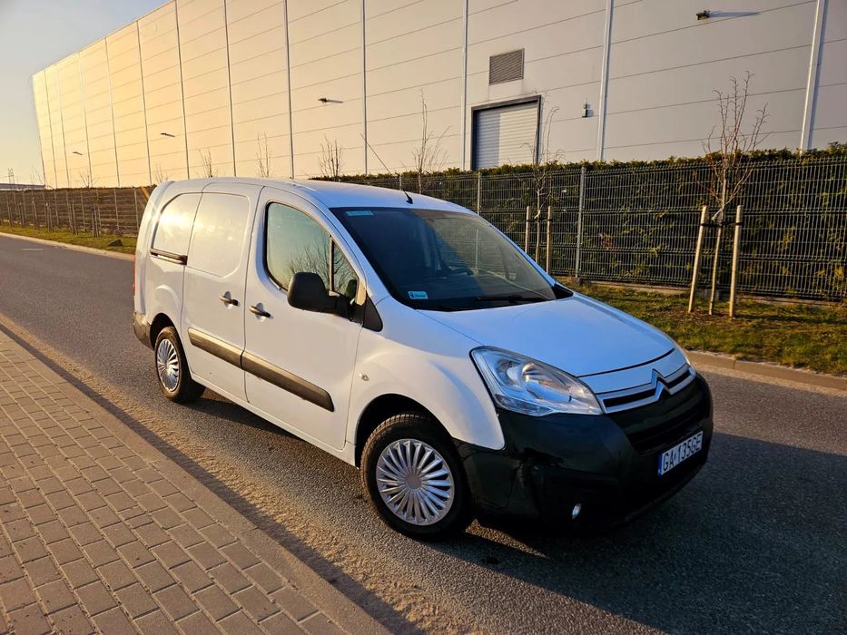 Citroën BERLINGO  LONG 3os. Polski Salon 1 właściciel