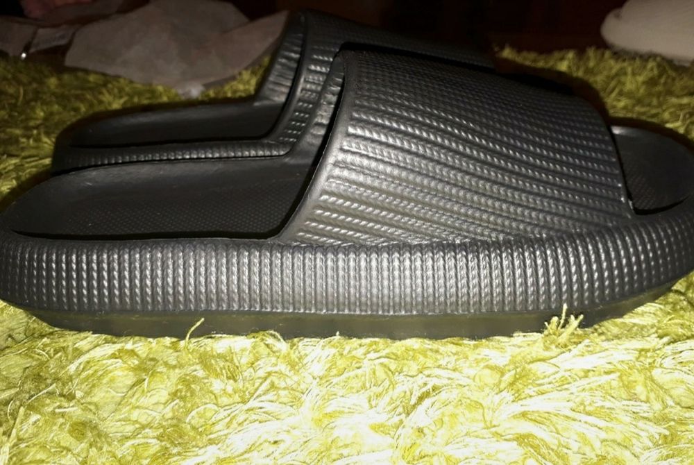 Kapcie,kapcie gumowe,klapki,klapki gumowe,kapcie grupa podeszwa