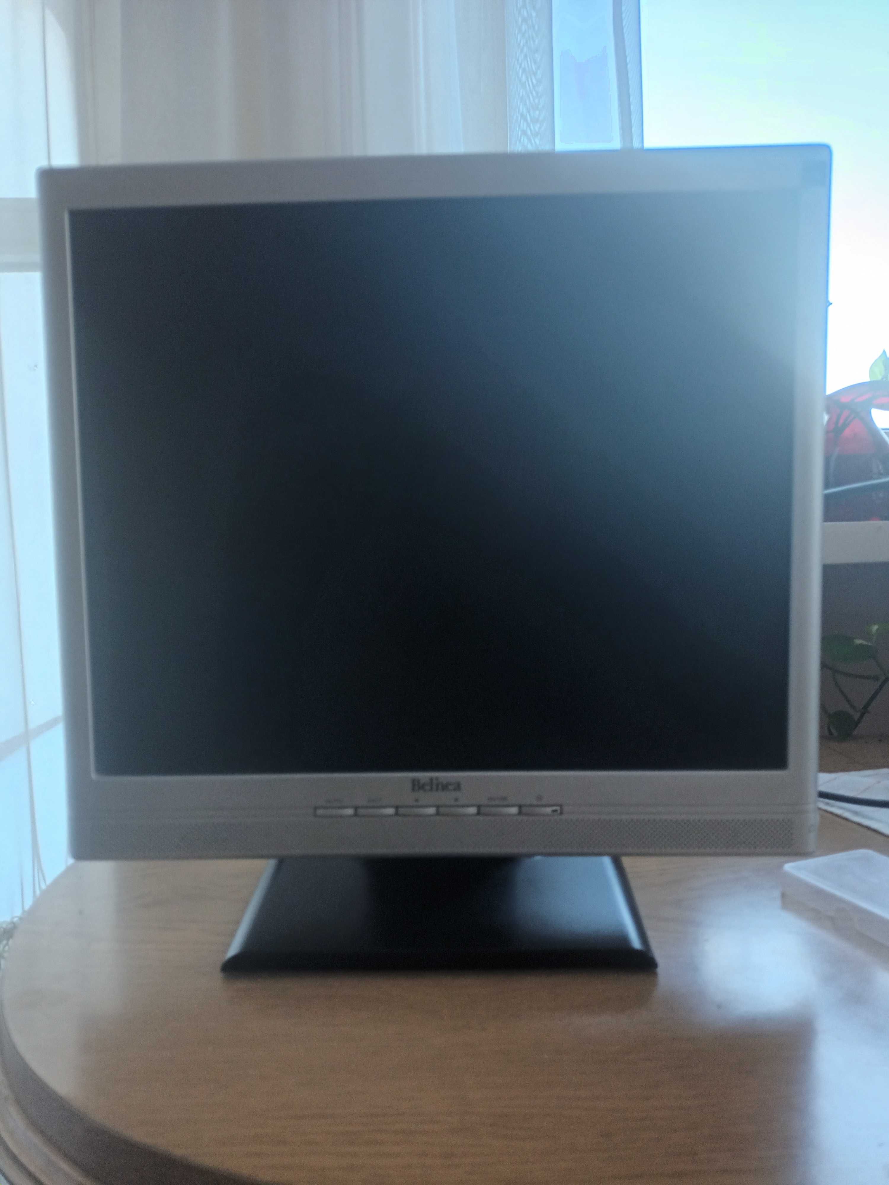 Monitor Belinea model BB 10002 sprawny