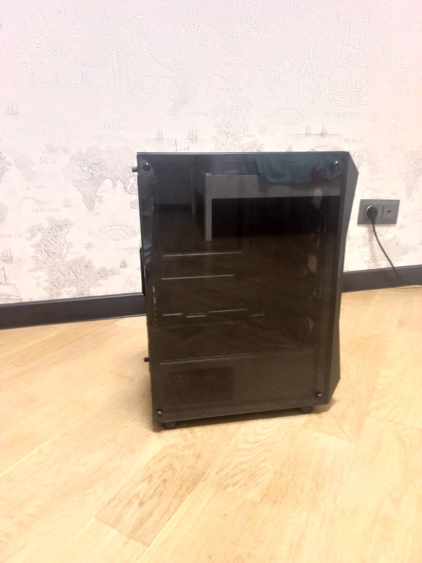 Корпус Aerocool falcon