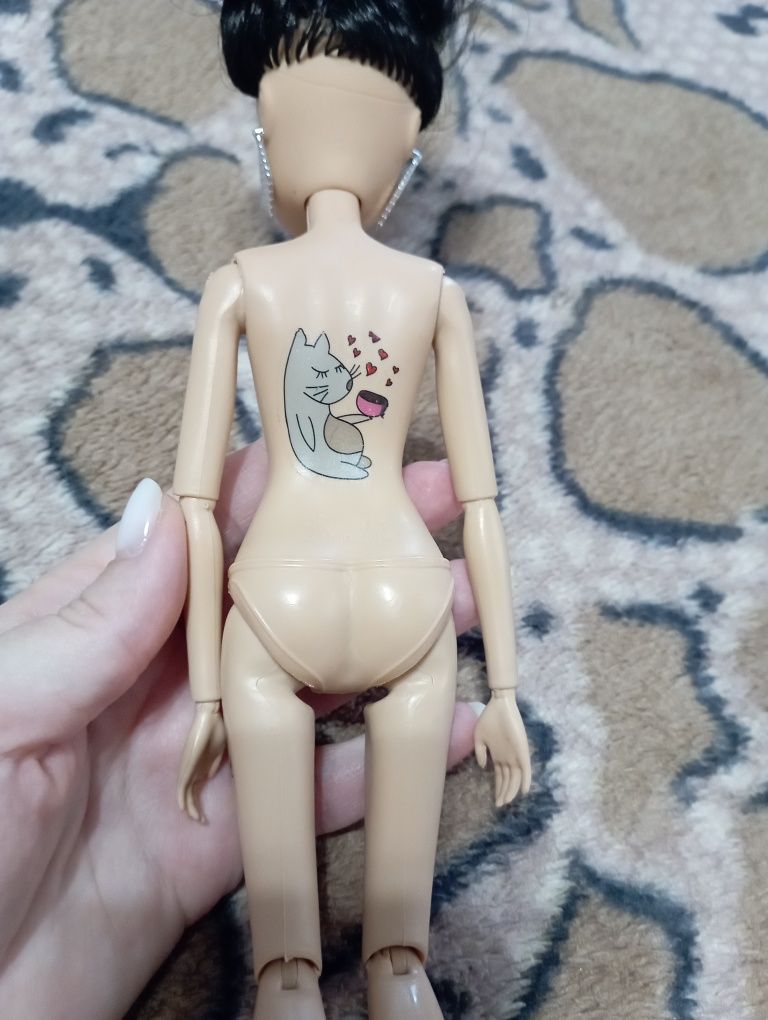 Продам куклу Barbie