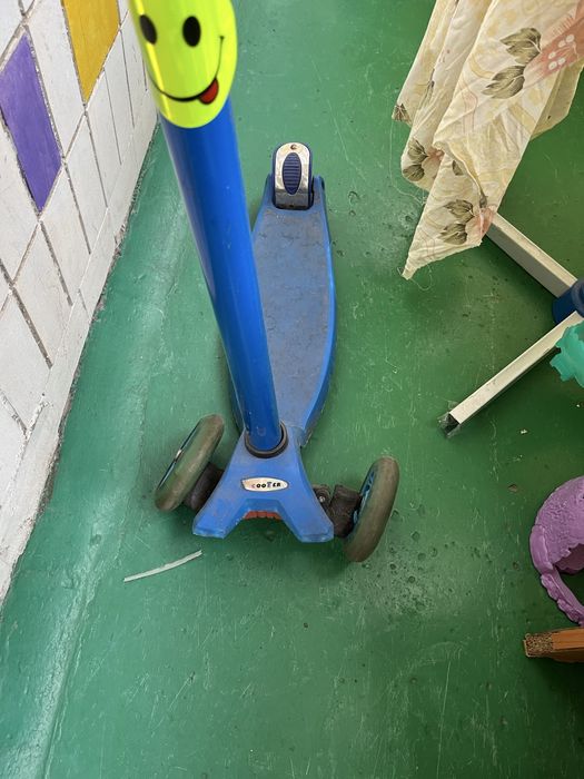 Самокат дитячий синій від 2 років