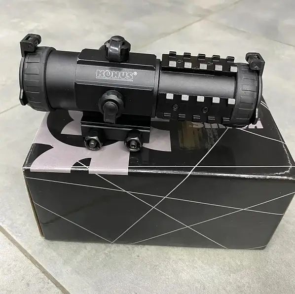 Для Ак - 74 , 3-х кратний  військовий приціл KONUS SIGHT-PRO PTS2 3x30