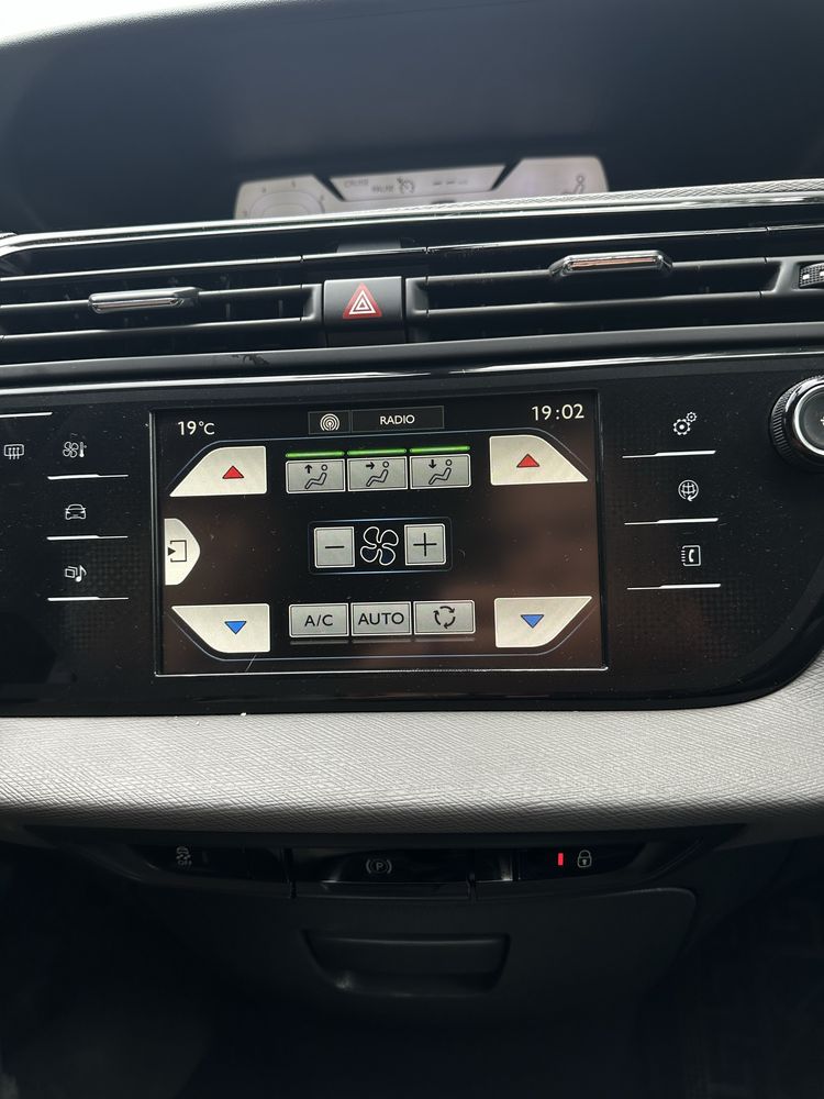 Citroen C4 Picasso 2016r 1,2benzyna