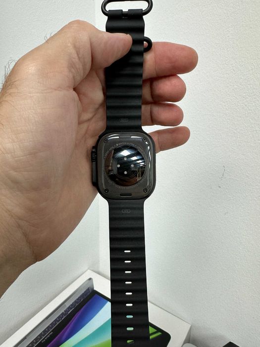 Apple Watch Ultra 2 Blac GPS + Cellular 49mm Titanium Case . 63973SV