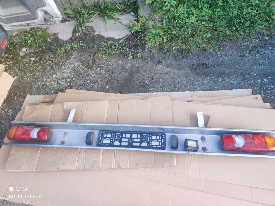 Belka Tylna z lampami Kontener/Skrzyniowy Master/Ducato/Sprinter/Iveco