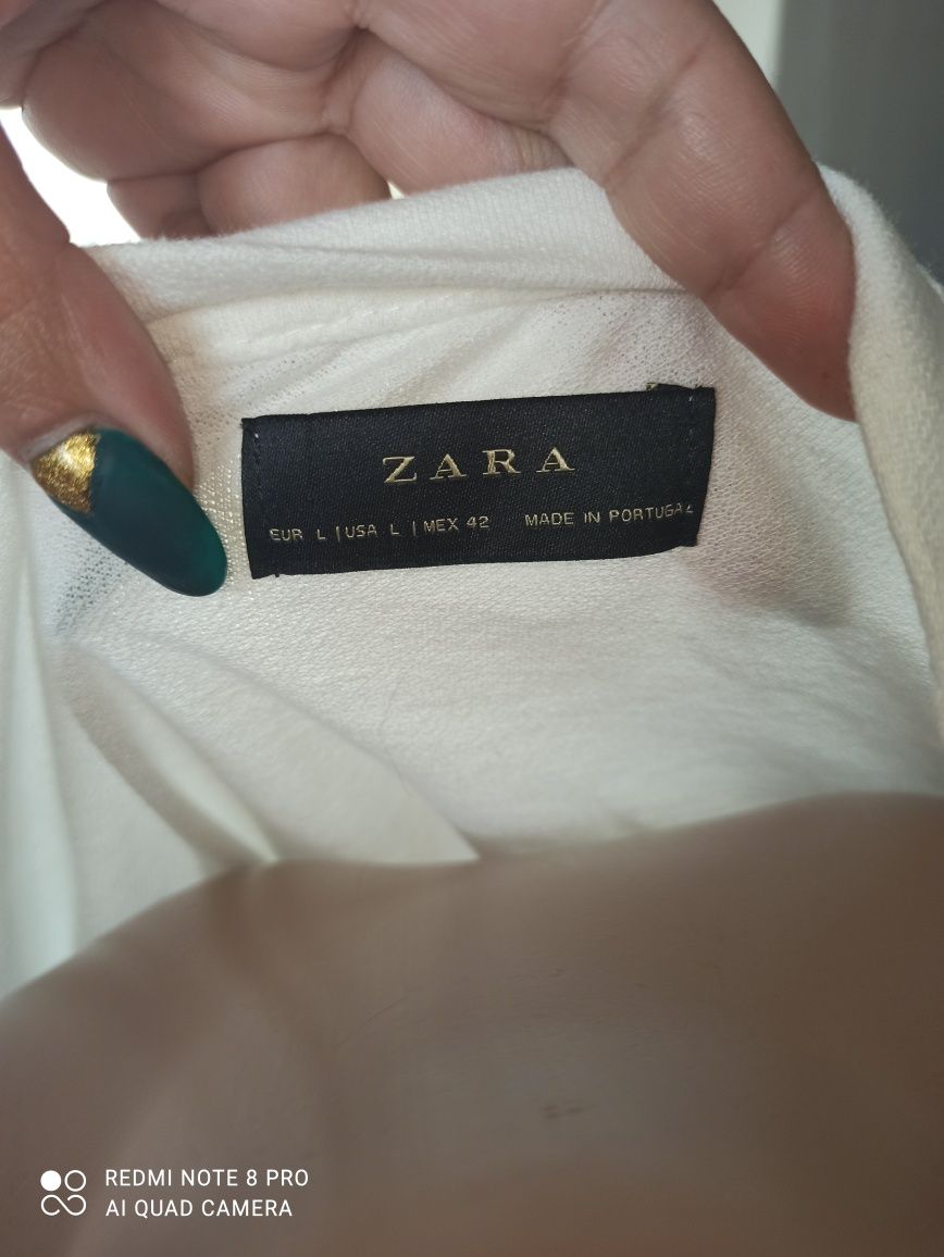 Брендовa футболка Zara