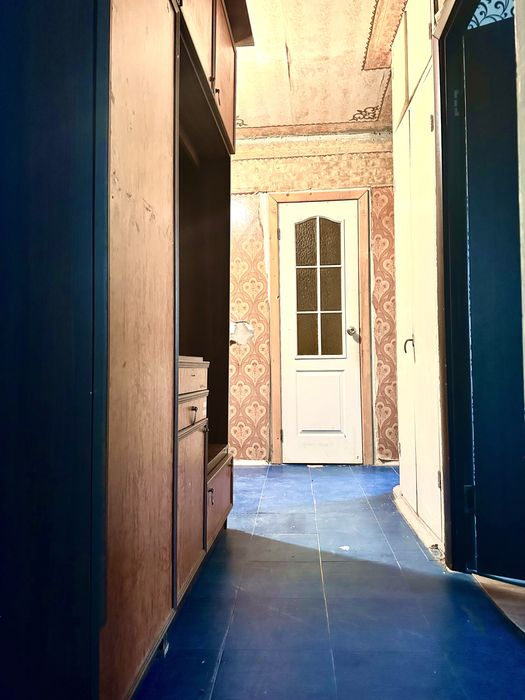 3-х « 8 лікарня» вул Чарівна, 4/9, не кутова