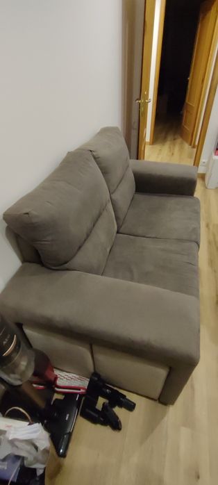 Sofá cinzento 2 lugares