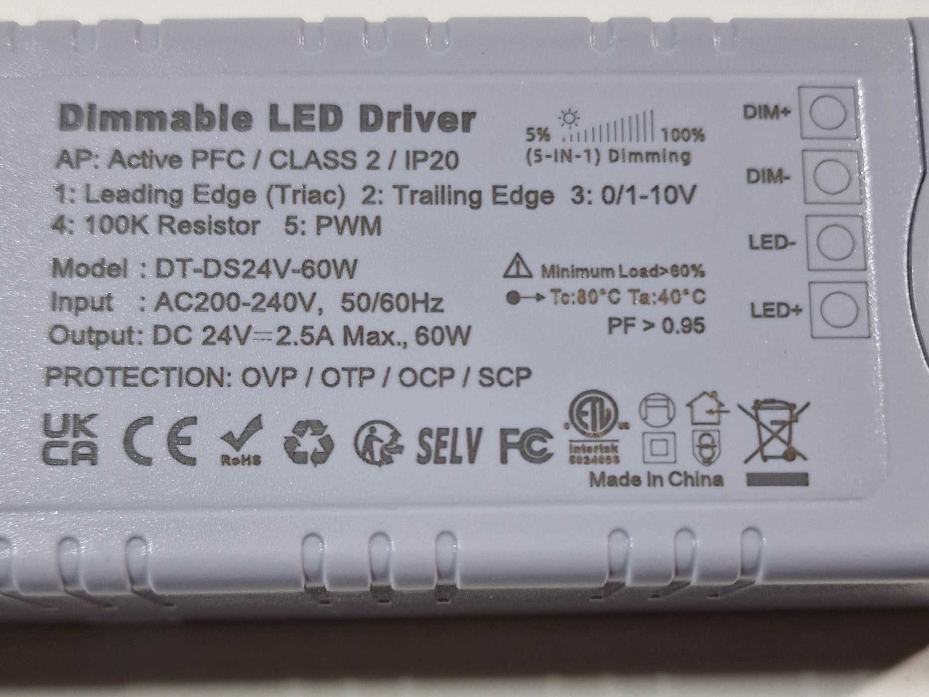 TRIAC, 24V ściemnialny zasilacz LED 2,5A 60 W
