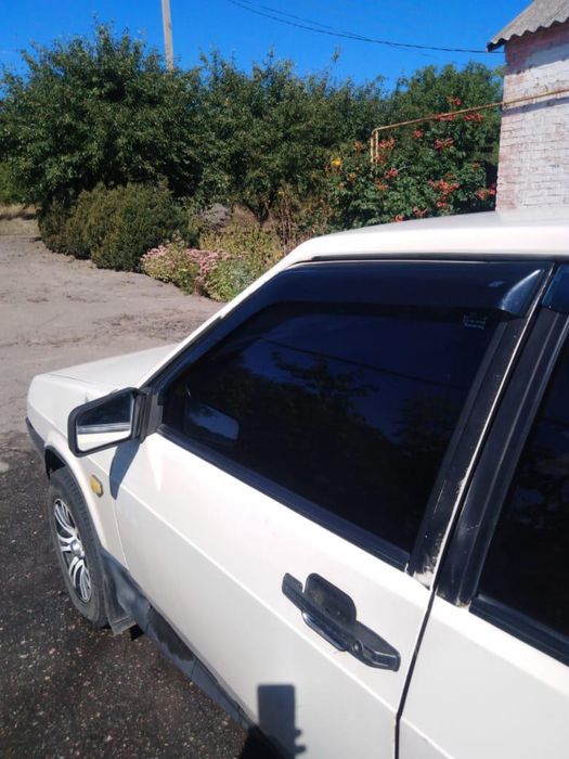 Автомобіль ВАЗ 2109
