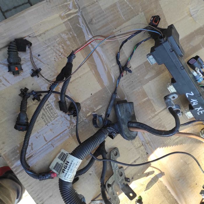 Wiazka Silnika Opel Astra G 1,4 16 v Z14XE