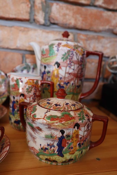 Serwis antyczny Victoria  w stylu Chinoiserie z lat 1884/32 b042302