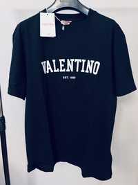 Valentino tshirt s do L