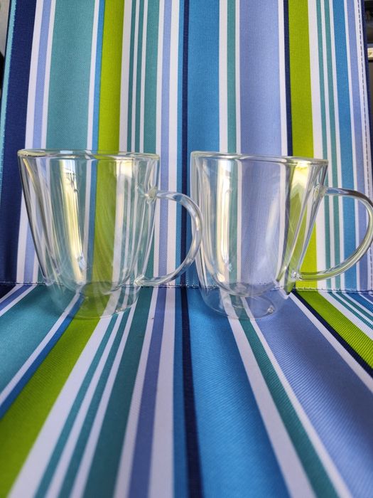 Кружки з подвійним дном.